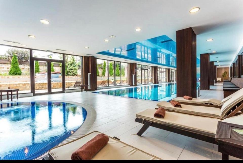 Luxury Studio In Hotel Perun Lodge Spa Bansko Bagian luar foto